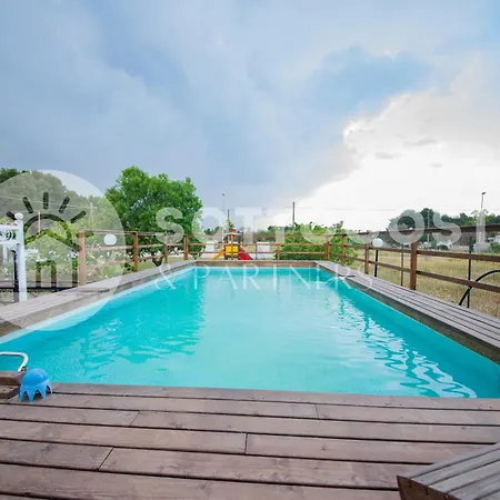 Blue Horizon - With Pool *